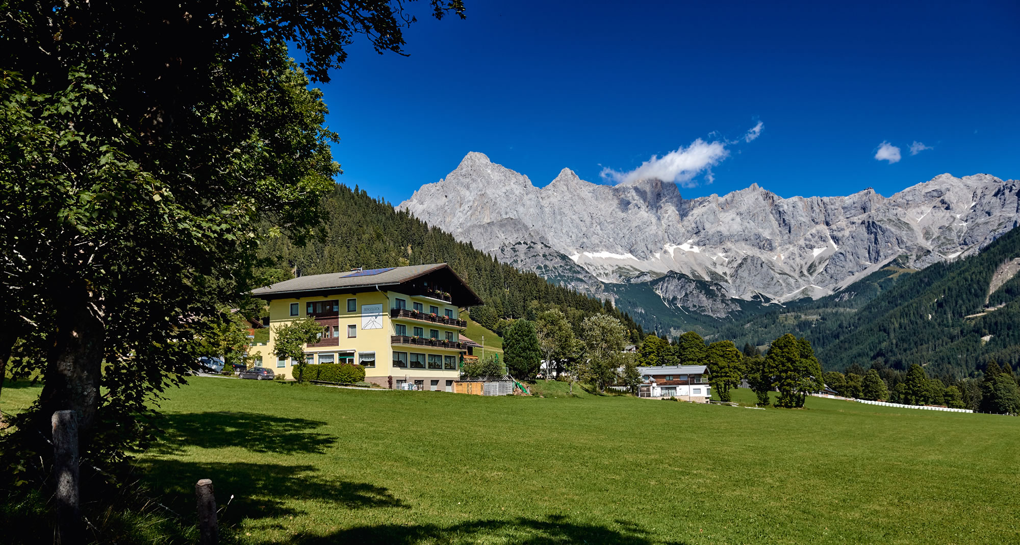 Hotel Garni Bergglück in Hachau, Filzmoos, Salzburger Land 