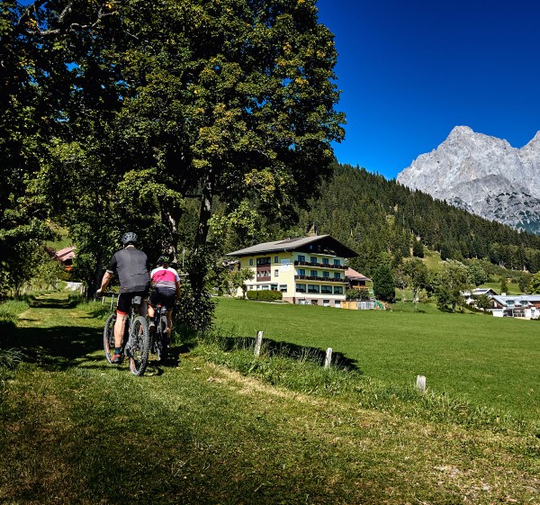 Direkt am Radweg